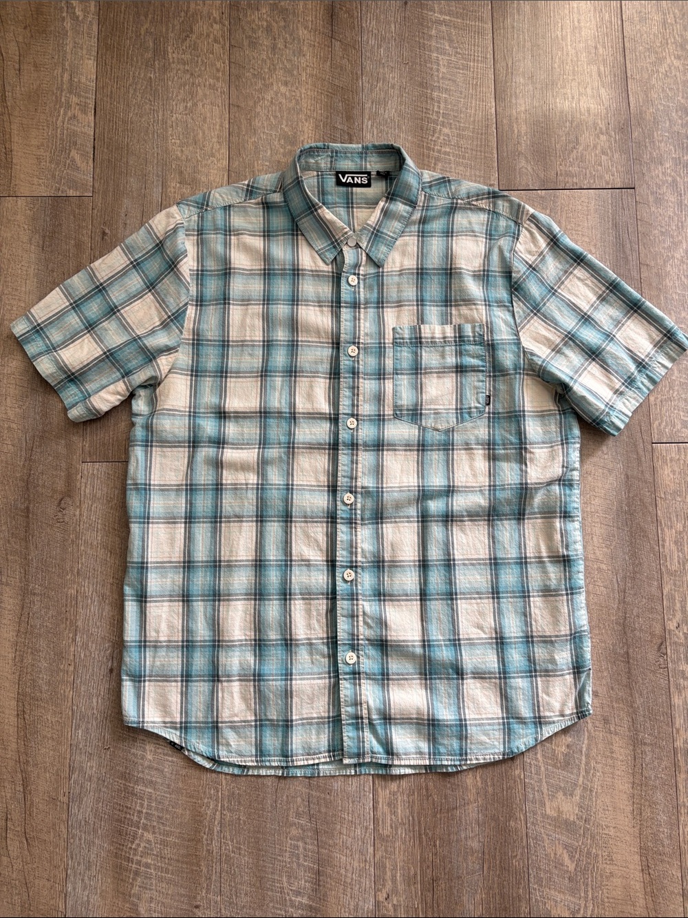 Vans Short-Sleeve Plaid Button-Down Shirt